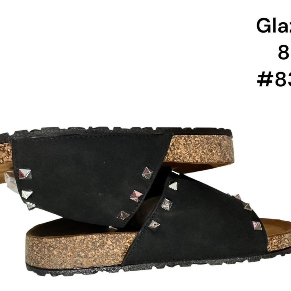 New Glaze Studded Sandals Size 8 - Picture 2 of 2